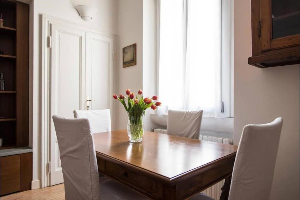 Apartament Joivy Classic Flat Near Basilica Di Sant'Ambrogio Mediolan Zewnętrze zdjęcie