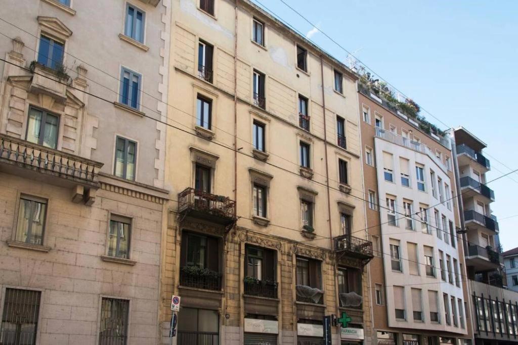 Apartament Joivy Classic Flat Near Basilica Di Sant'Ambrogio Mediolan Zewnętrze zdjęcie