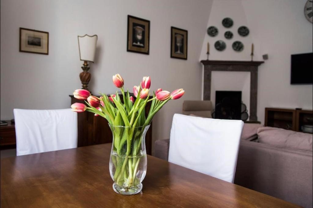 Apartament Joivy Classic Flat Near Basilica Di Sant'Ambrogio Mediolan Zewnętrze zdjęcie